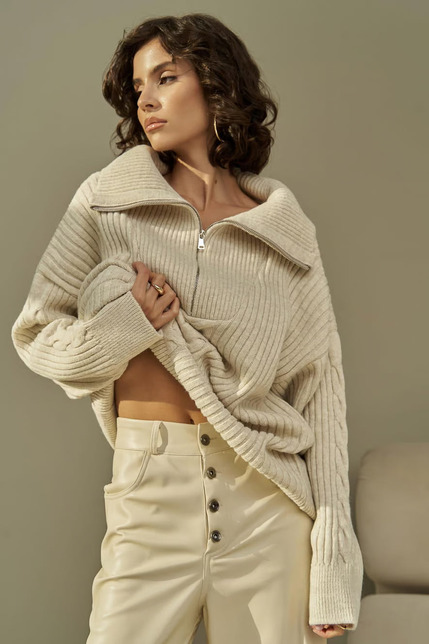 BEIGE BABLE KNIT ZIP UP SWEATER