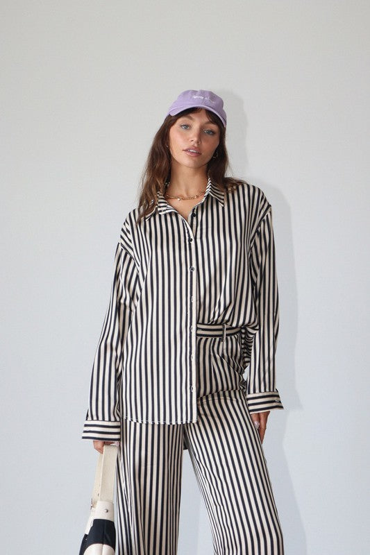 STRIPE SATIN BUTTON UP SHIRT