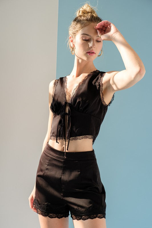 HALYLEY SATIN TOP