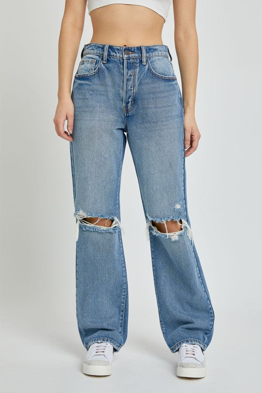 HIGH RISE DISTRESSED DAD JEAN