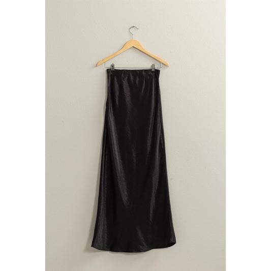 GO-TO MAXI SKIRT