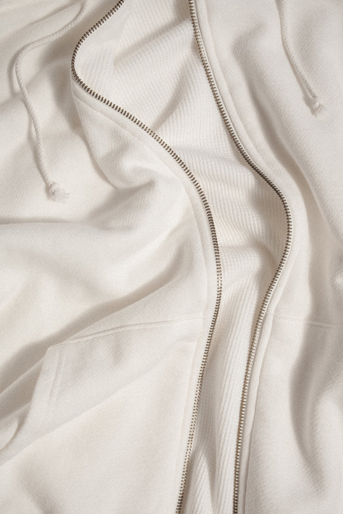 CORE ZIP HOODIE