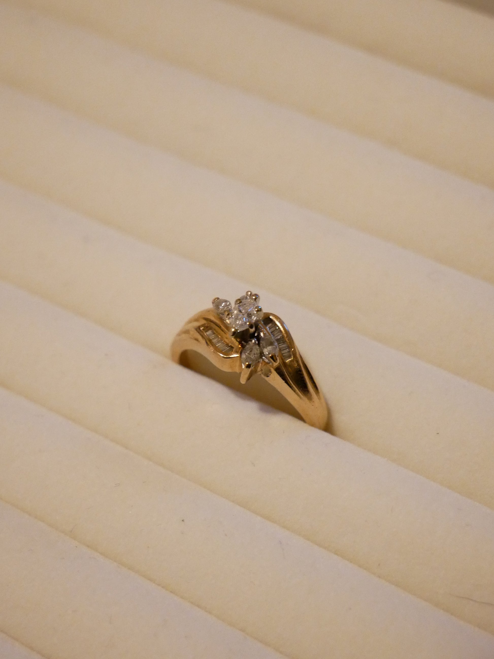 Marquise Cut Diamonds Cluster Ring