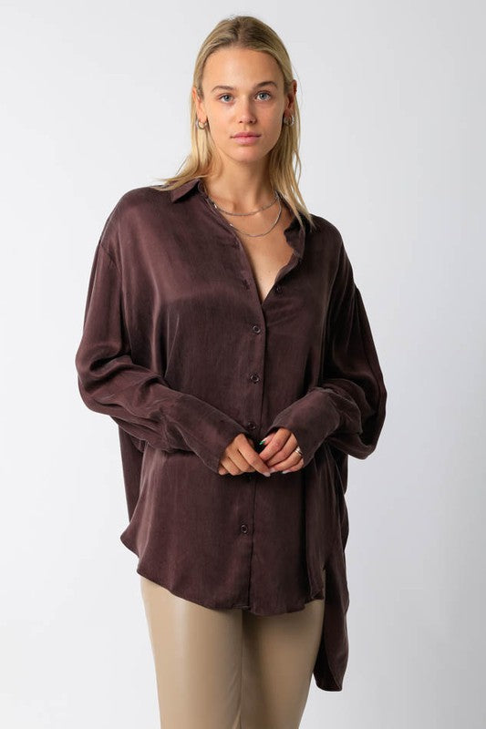 JADEY OVERSIZED BUTTON UP