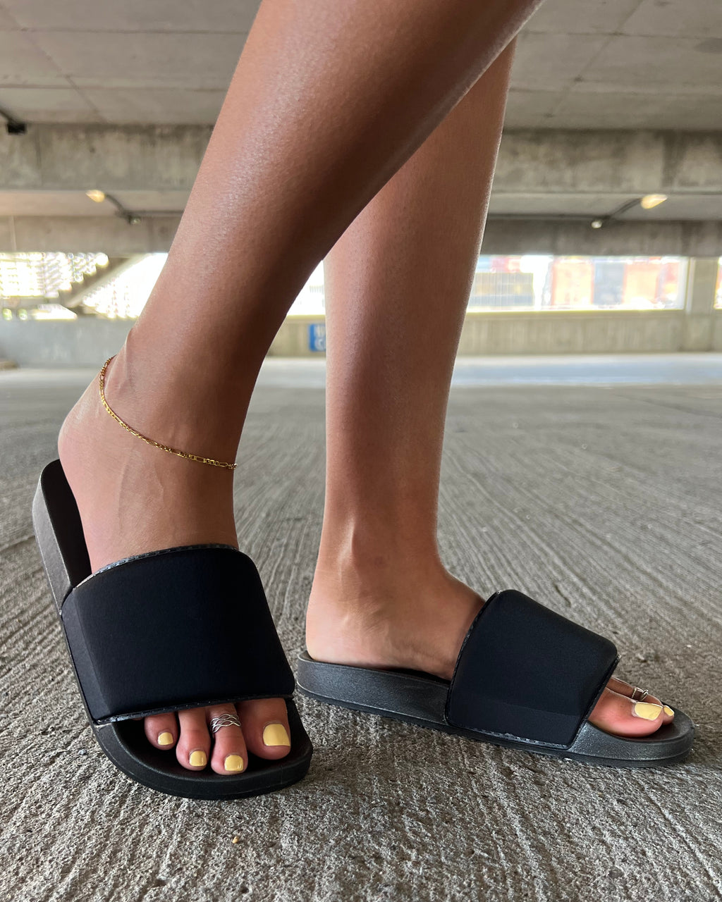 EVERYDAY SLIDES